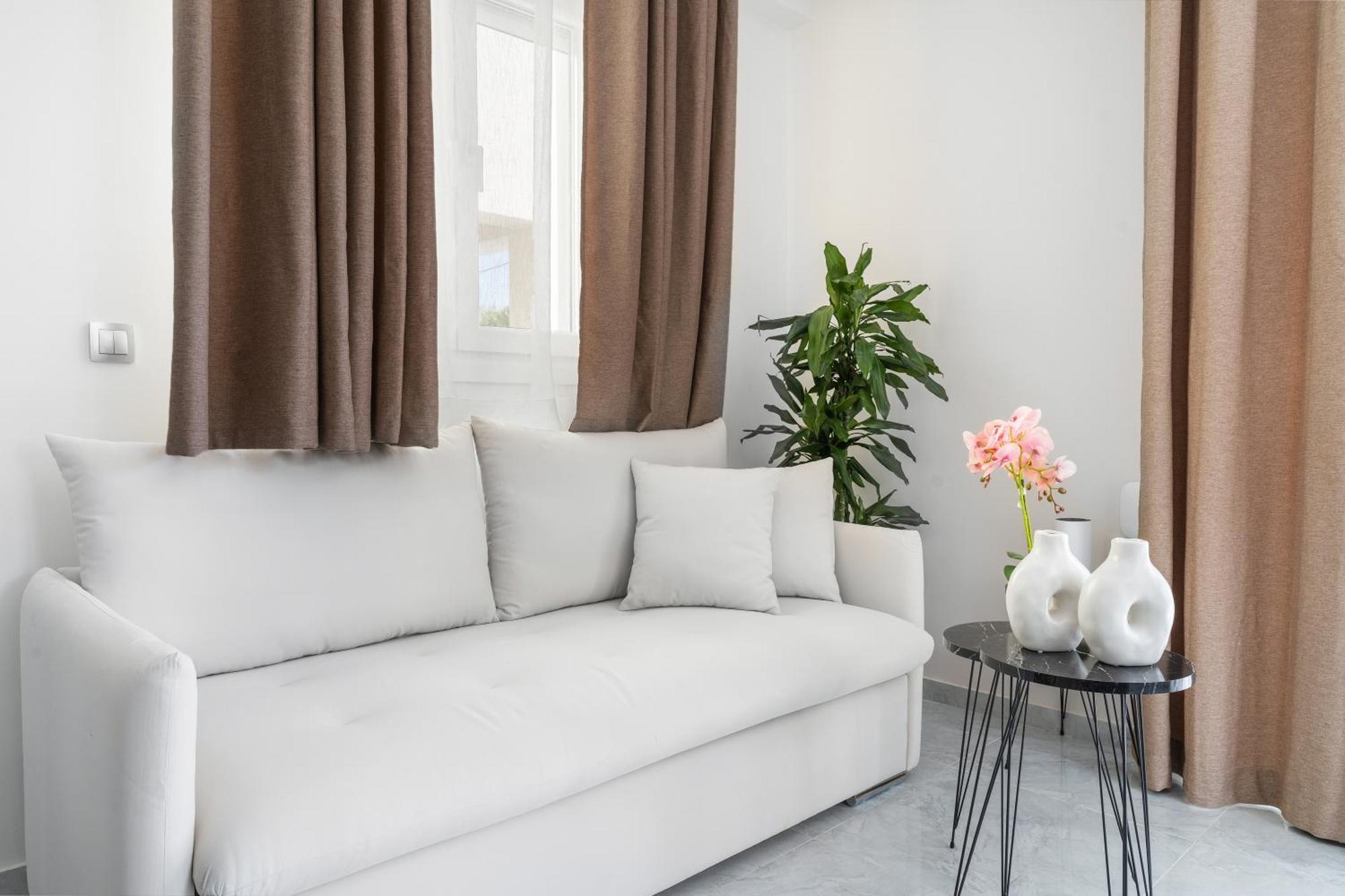 Miralis Apartments Никиана Экстерьер фото